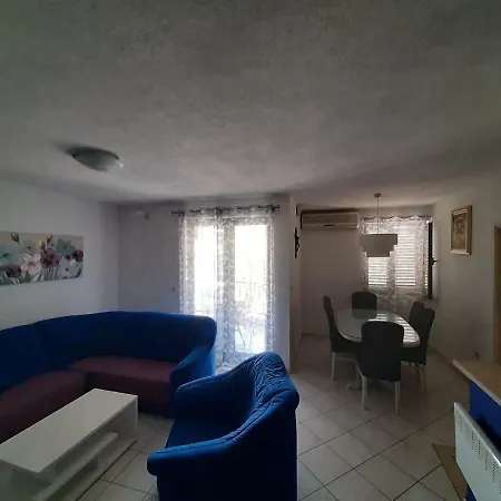 Apartman Vesna * Makarska